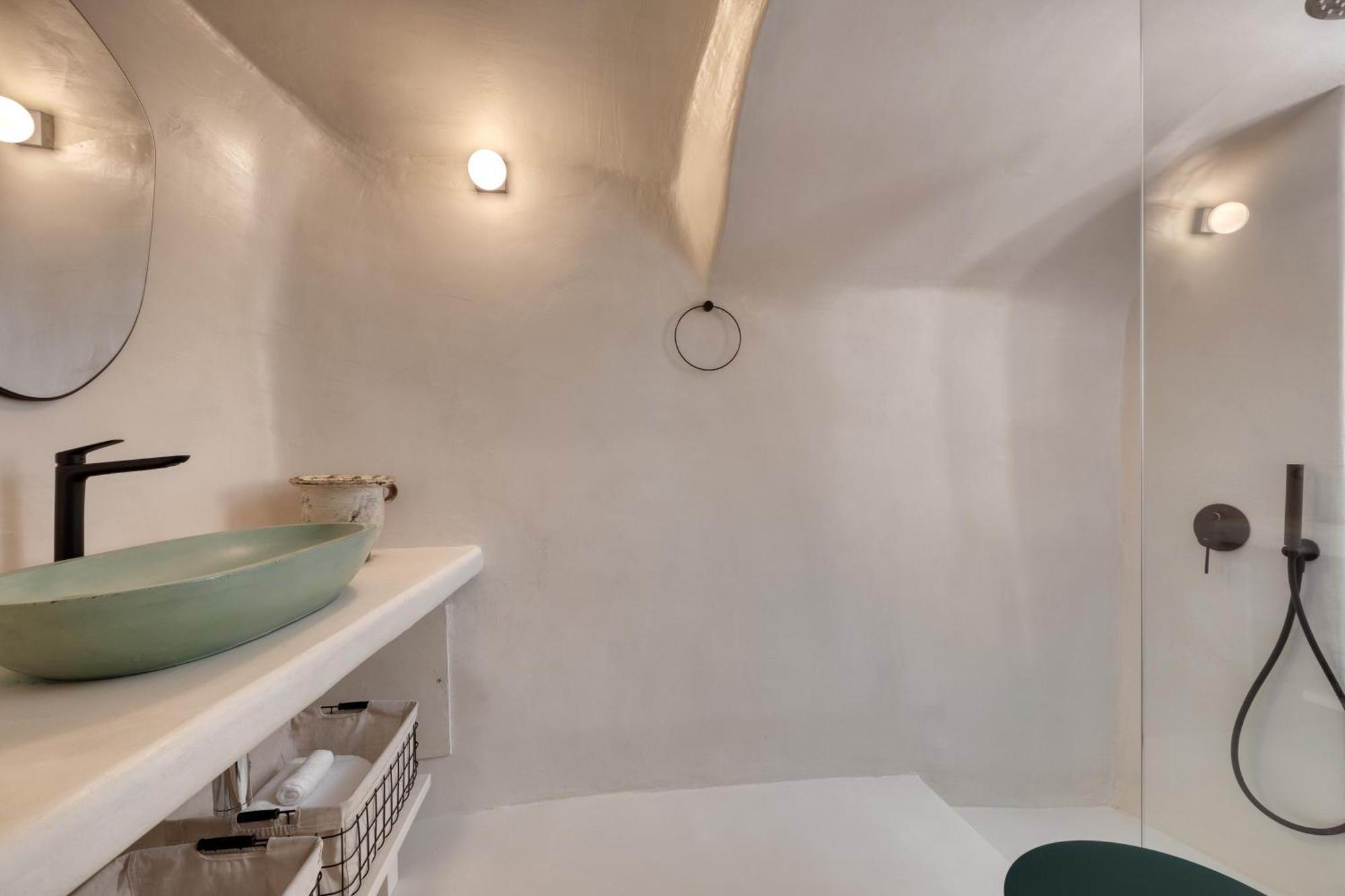 Апартаменты Hermes Cave House By Oias Local Cave Ия