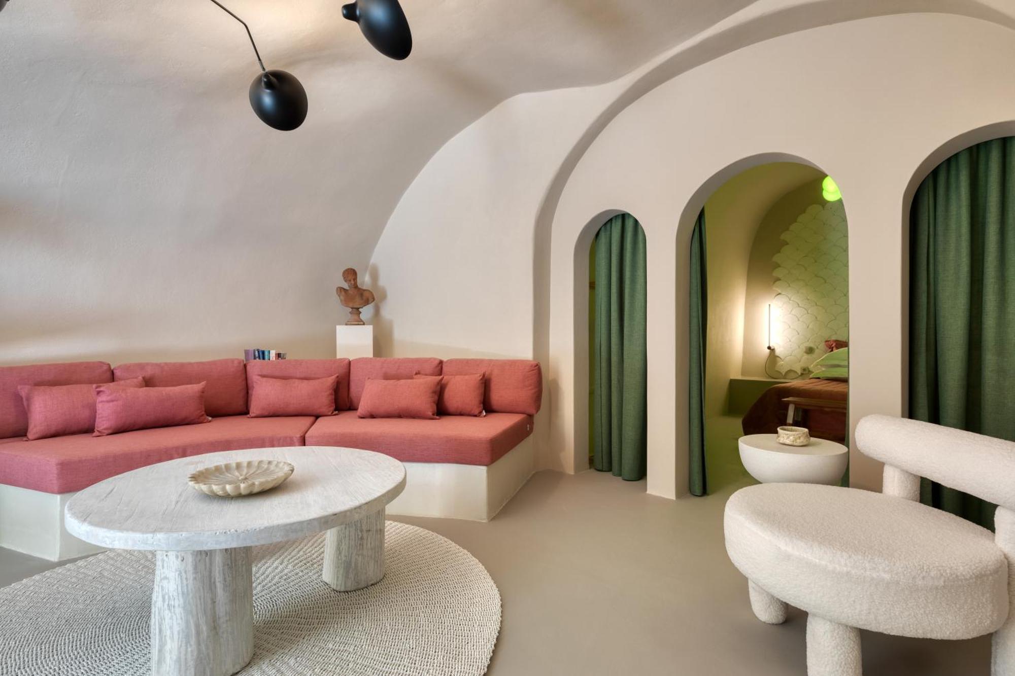 Апартаменты Hermes Cave House By Oias Local Cave *